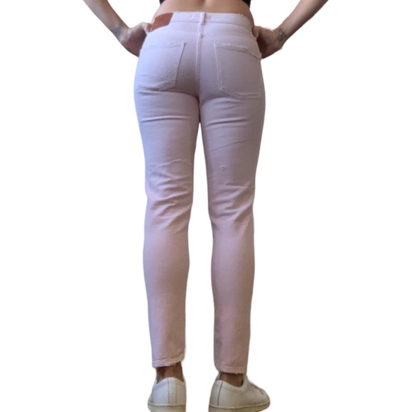 Light Pink distressed Jeans - Picture 14 of 15